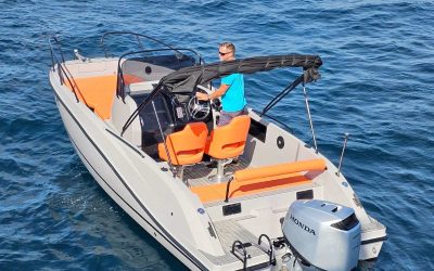 quicksilder-sundeck-fazana-rent-a-boat-10