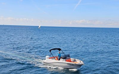 quicksilder-sundeck-fazana-rent-a-boat-11